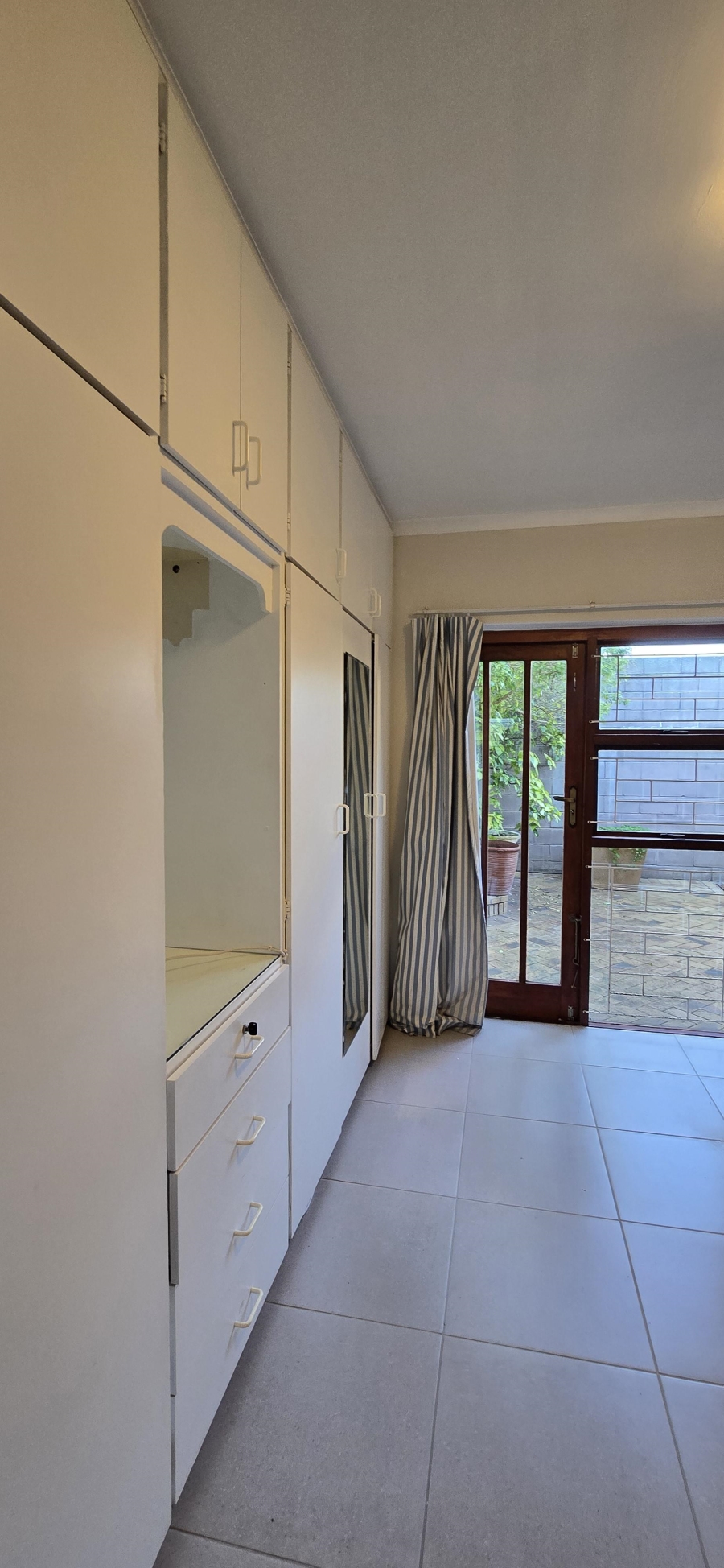 3 Bedroom Property for Sale in Die Wingerd Western Cape